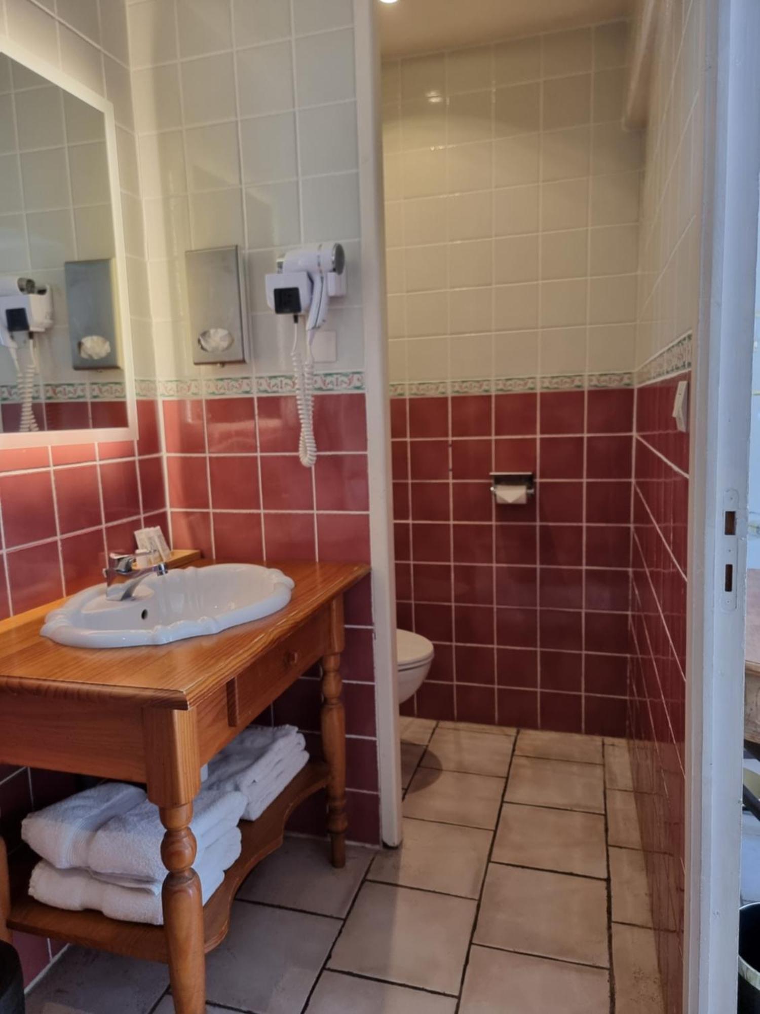 Le Relais Des Dalles - Hotel & Restaurant Sassetot-le-Mauconduit Exteriér fotografie